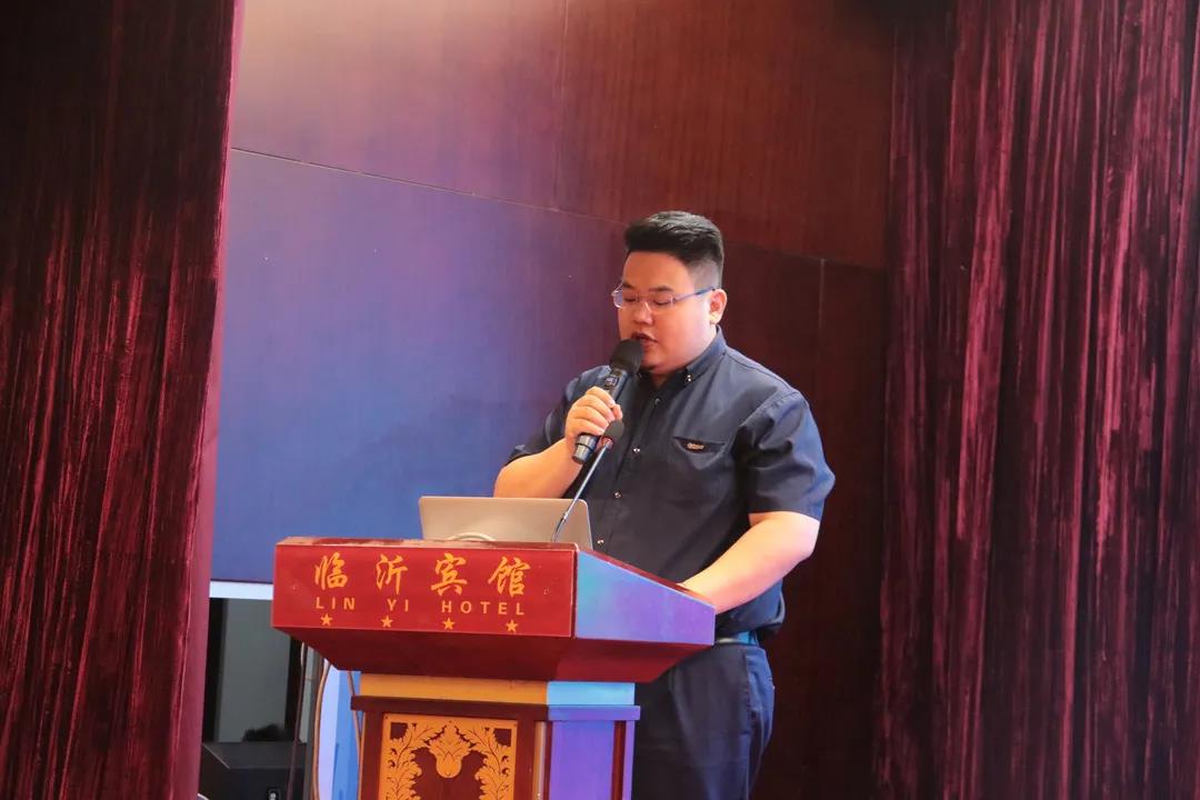 熱烈慶祝墻委會(huì)2021年會(huì)暨新型墻材綠色低碳發(fā)展論壇圓滿(mǎn)召開(kāi)